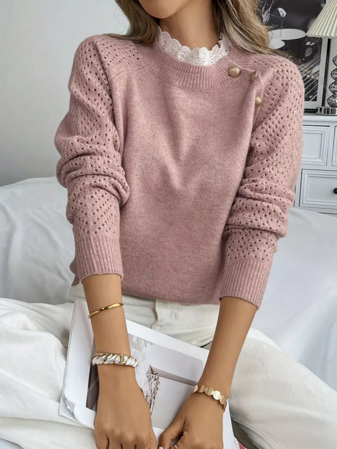 Fashionable Lace Patchwork Collar Design Round Neck Loose Casual Women's Knit Sweater