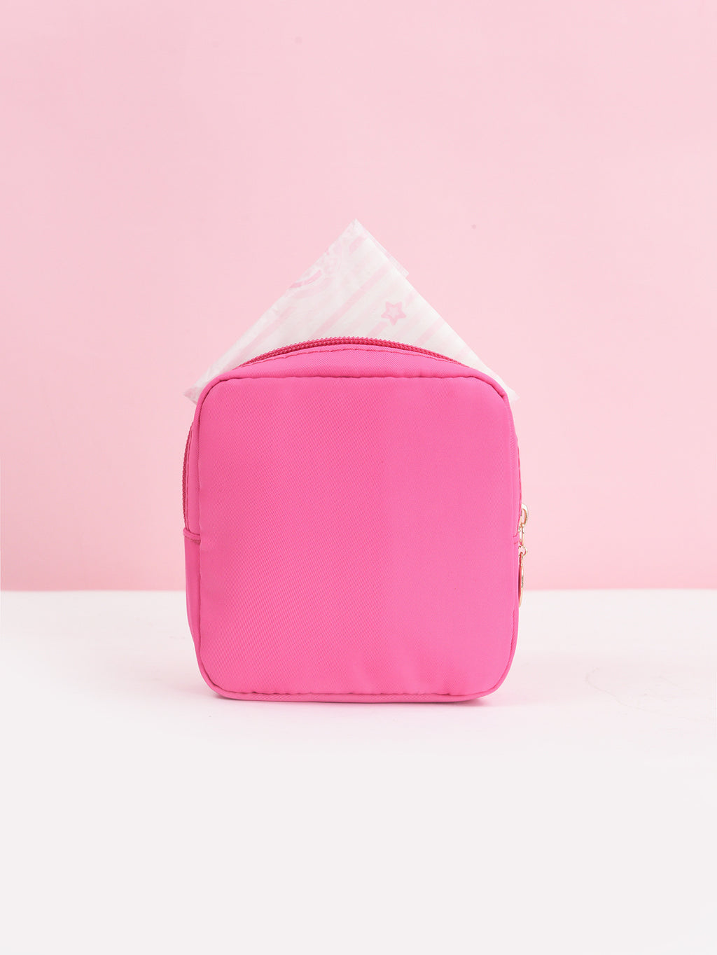 Large Capacity Sanitary Napkin Storage Bag – Portable & Discreet