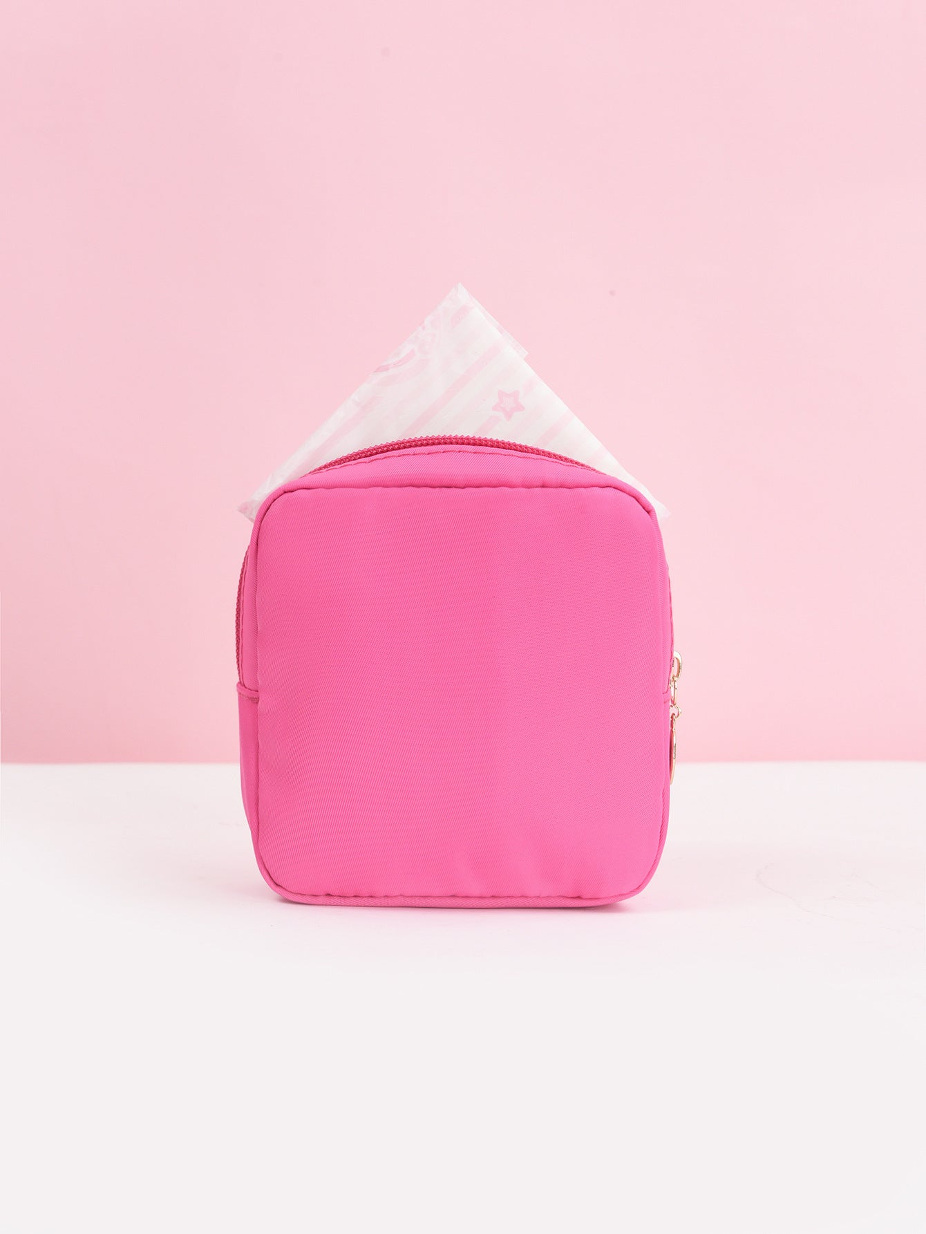 Large Capacity Sanitary Napkin Storage Bag – Portable & Discreet