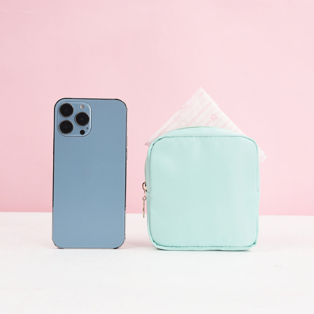 Large Capacity Sanitary Napkin Storage Bag – Portable & Discreet