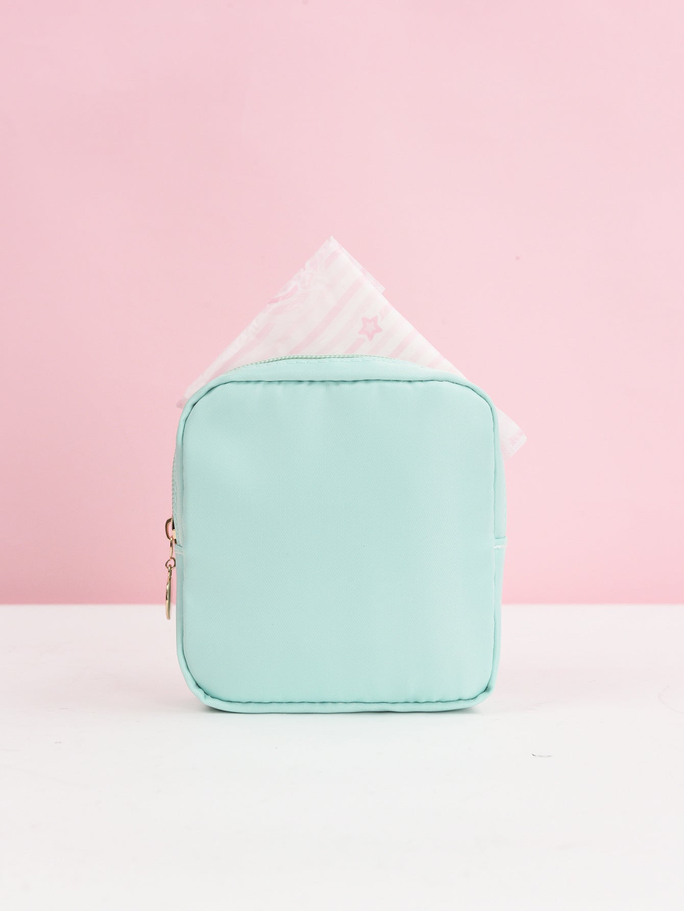 Large Capacity Sanitary Napkin Storage Bag – Portable & Discreet