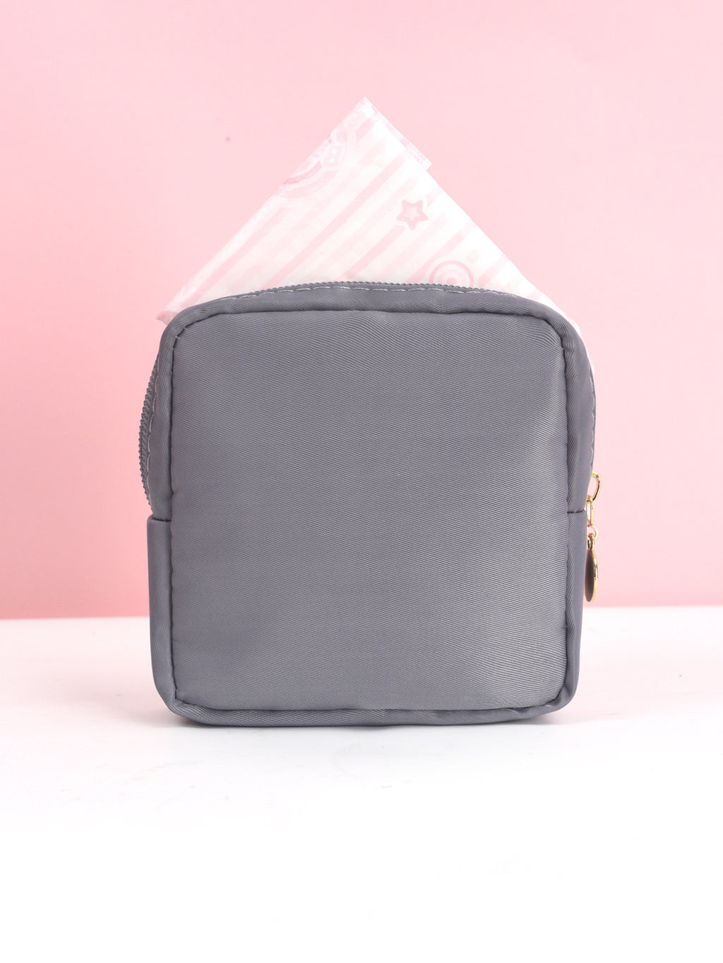 Large Capacity Sanitary Napkin Storage Bag – Portable & Discreet
