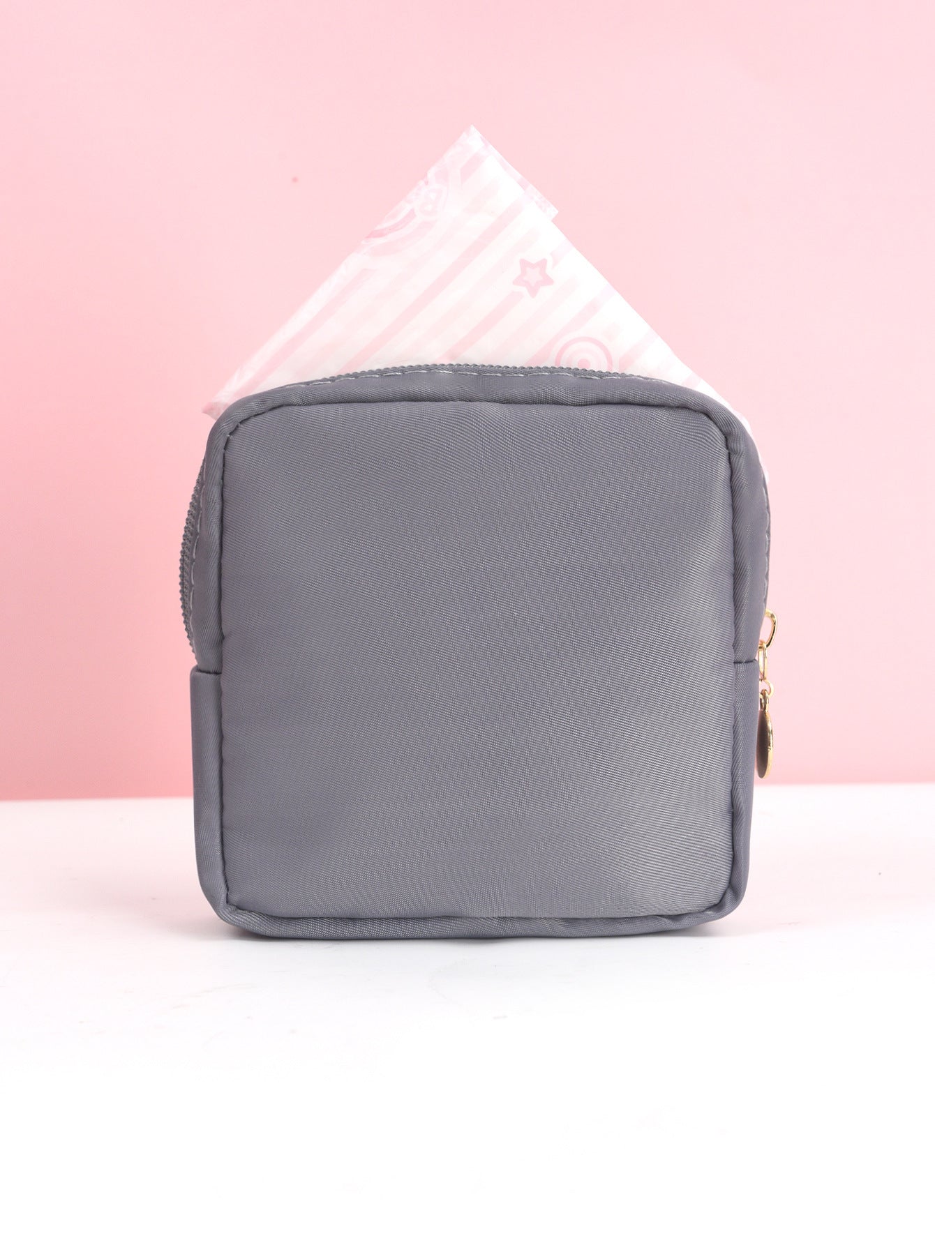 Large Capacity Sanitary Napkin Storage Bag – Portable & Discreet