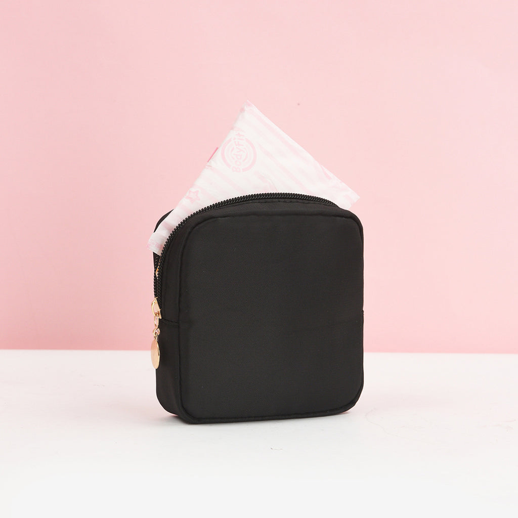 Large Capacity Sanitary Napkin Storage Bag – Portable & Discreet